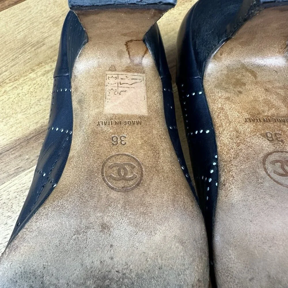 Chanel Womens Pumps Blue Leather Sz 36/6 Mark Punch CC Logo Heels Square Toe